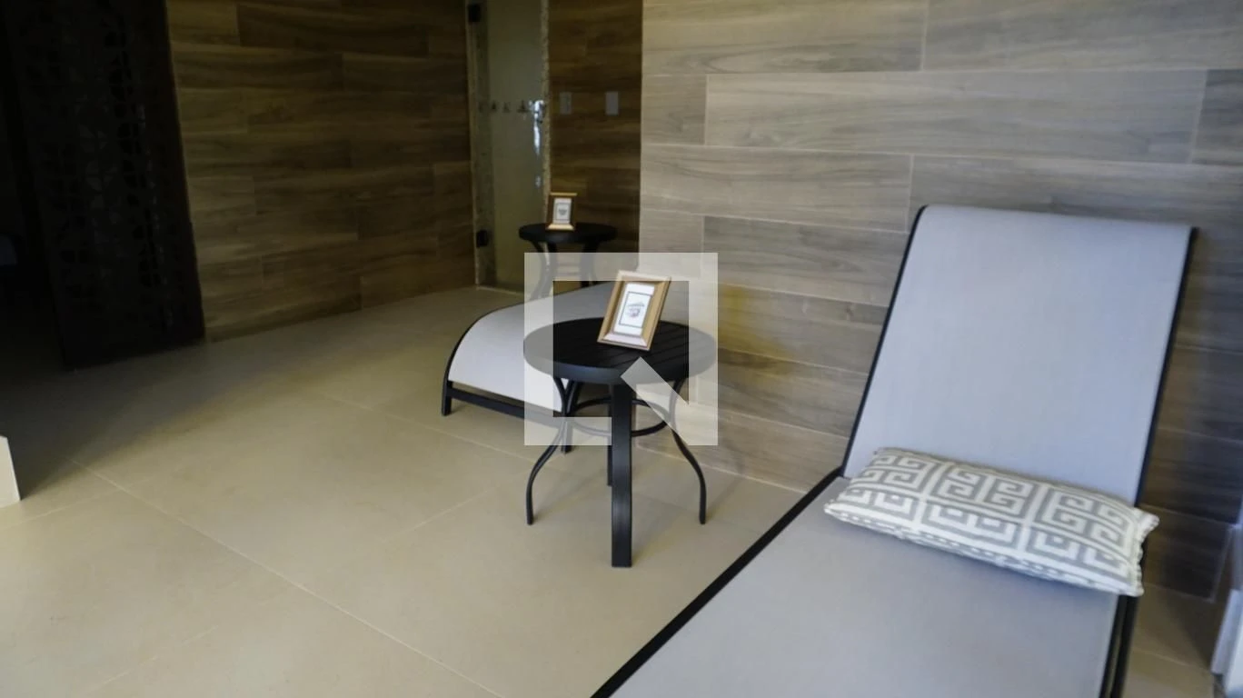 Стиральная машина и 1 спальня: квартира 42 м² — photo 43