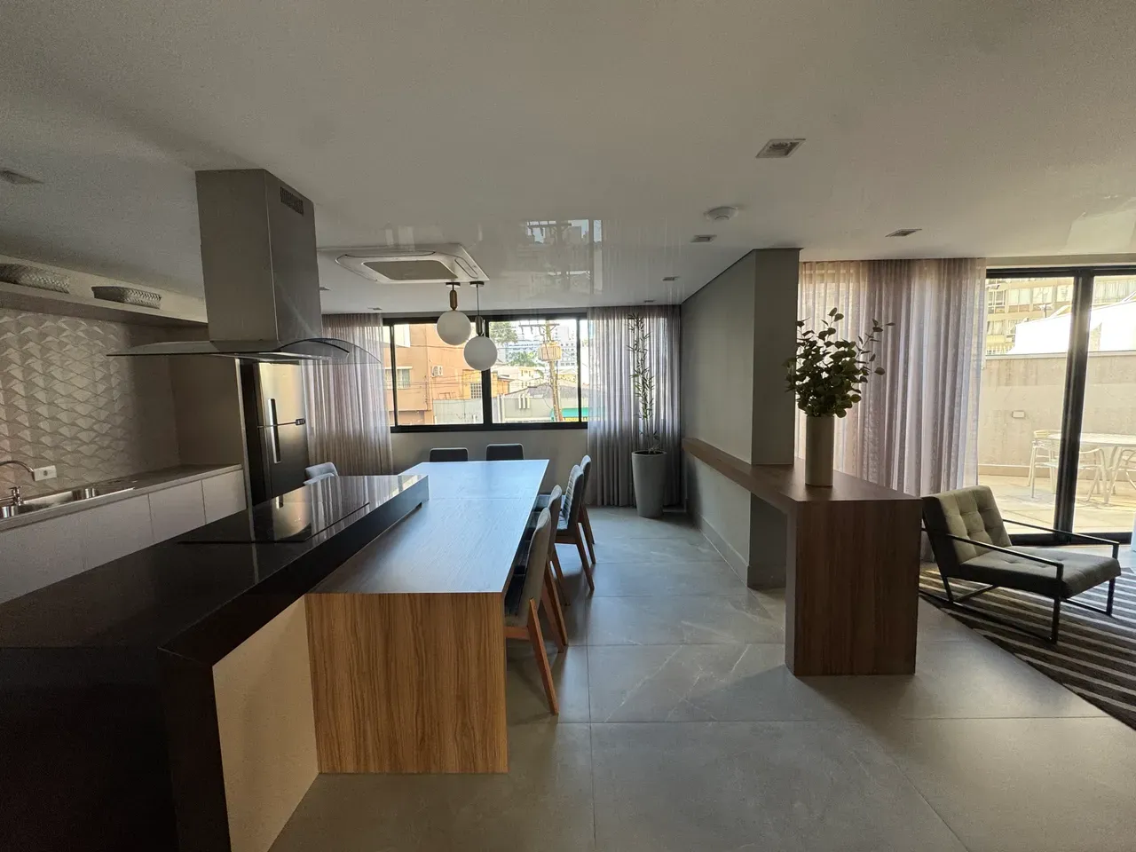 Apartamento mobiliado de 1 quarto com 1 vaga e terraço — photo 22