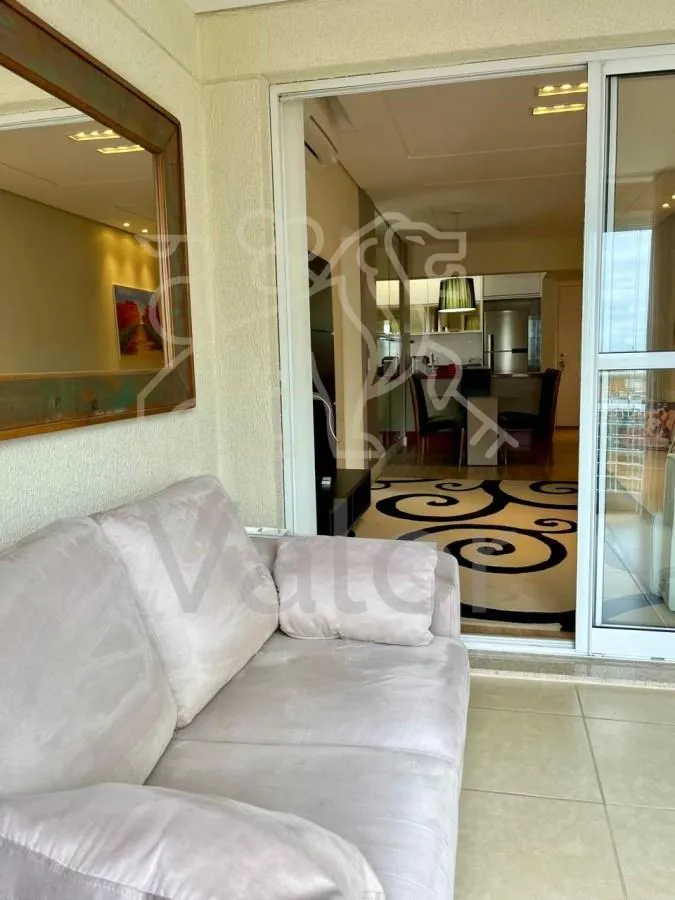 2-bedroom apartment in a building with a heated pool — photo 18