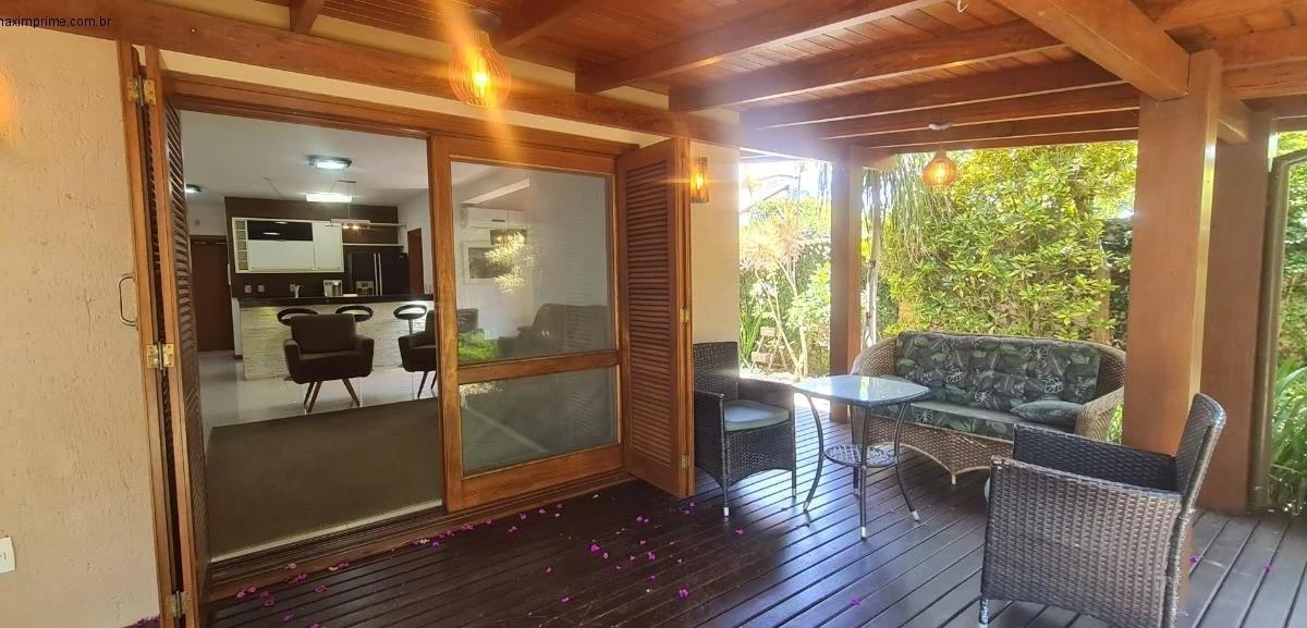 Casa con espacio de home office en Florianópolis — photo 14