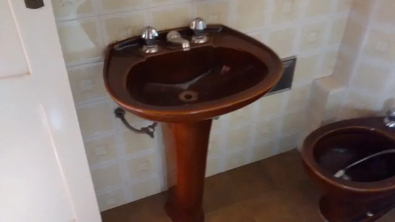 Departamento de 2 dormitorios con piso de madera o laminado — photo 25