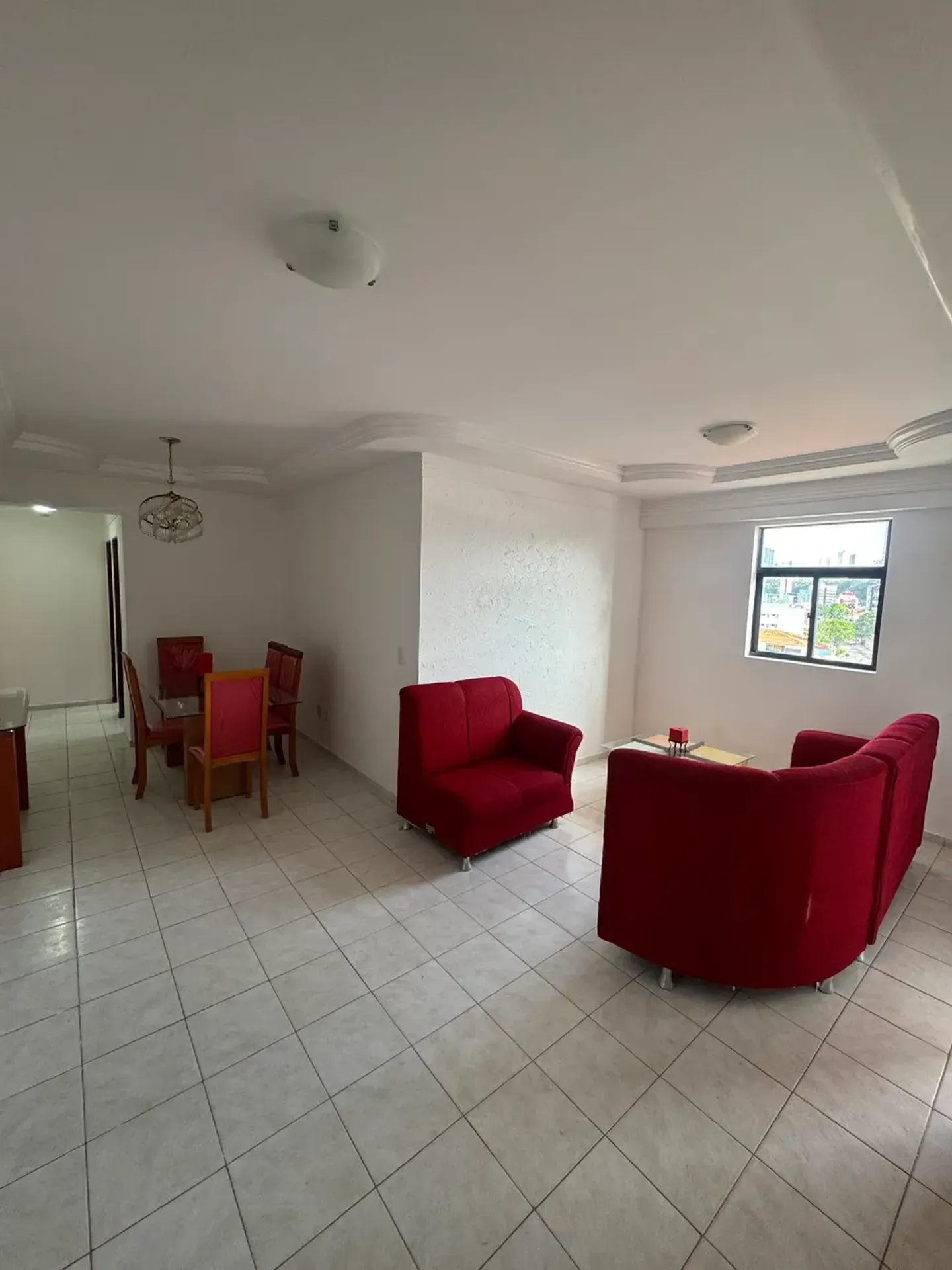 Furnished 3-bedroom apartment with 2 en-suites and 107 m²