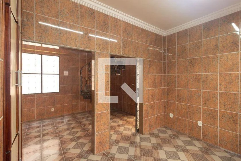 House, 320 m², with a bathtub — photo 38