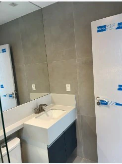 Triplex house with 3 en-suite suites and 5 bathrooms — photo 17