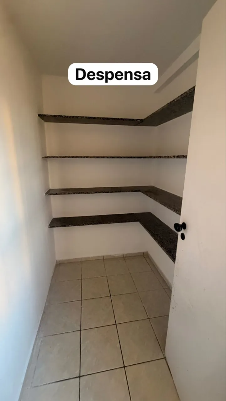 3-bedroom apartment in a building with a pool — photo 2
