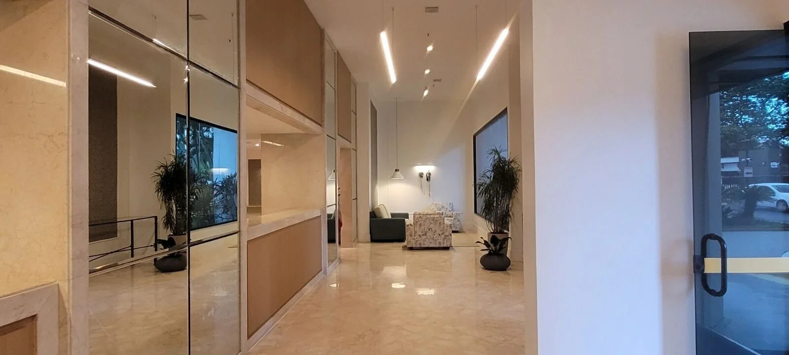 Furnished 3-bedroom apartment with a real home office — photo 8
