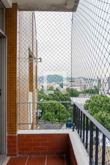 2-bedroom apartment with a grill on the balcony — photo 30