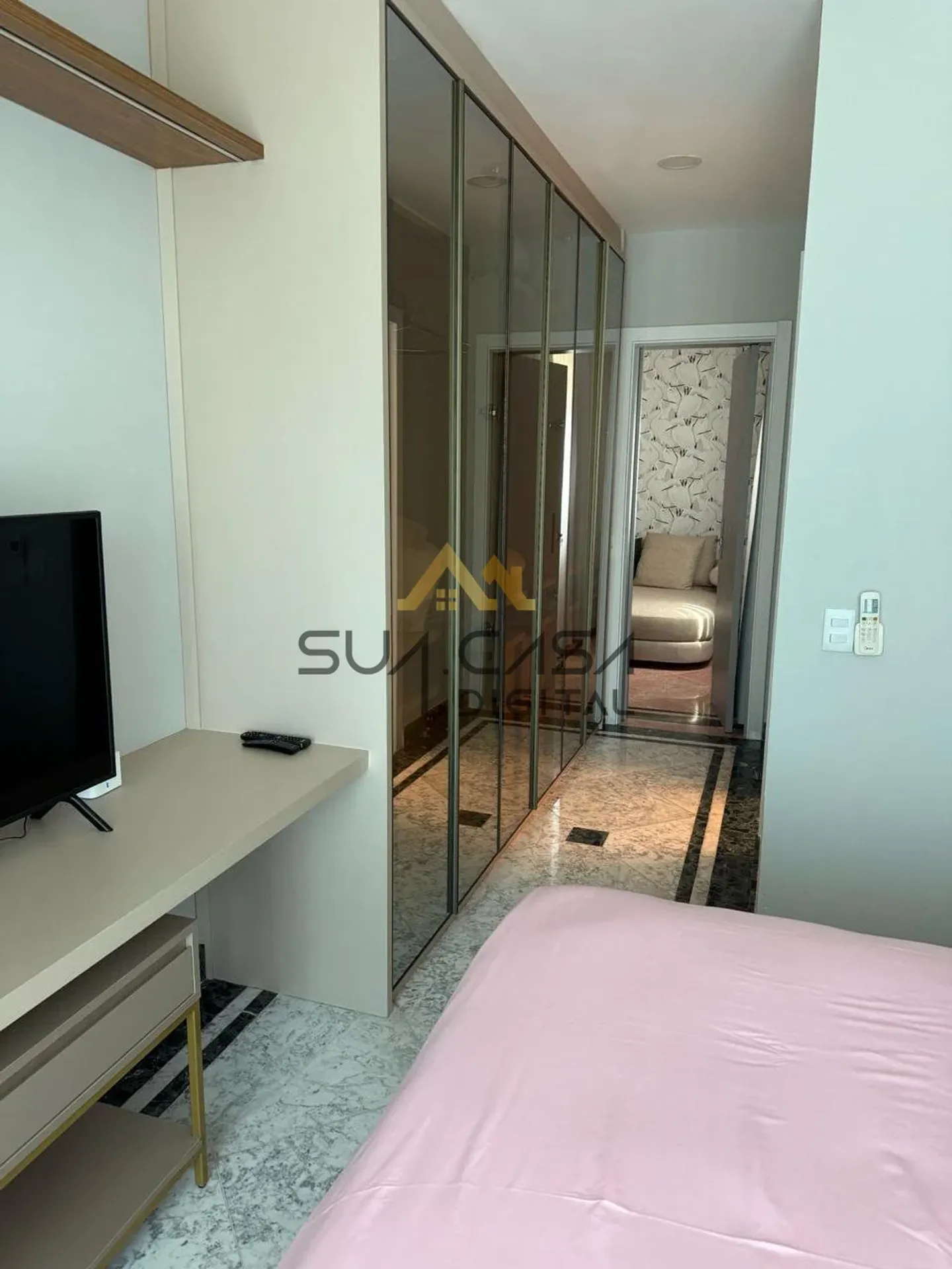 4-bedroom apartment with a water view — photo 30