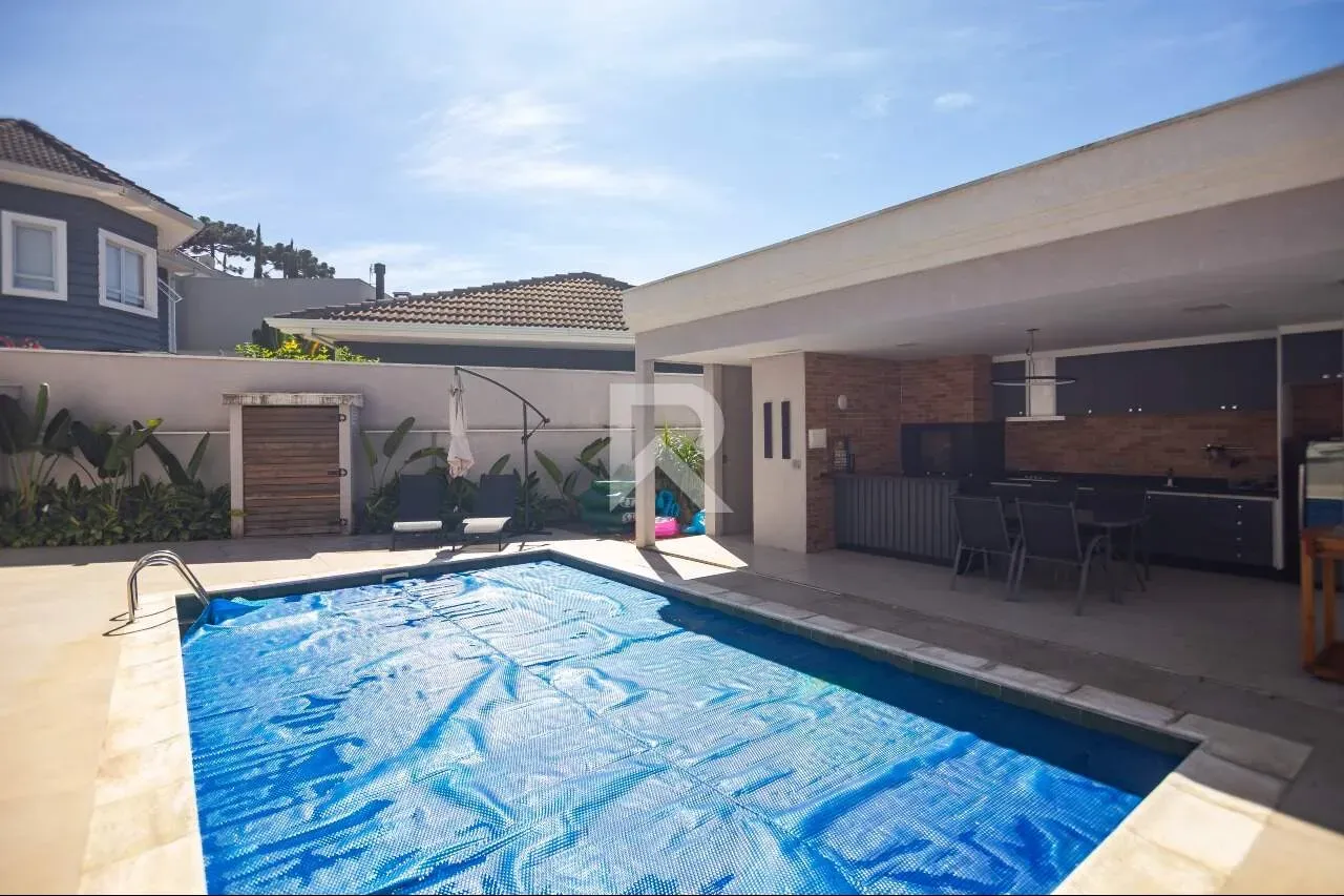 House with 4 en-suite bedrooms and private BBQ — photo 30