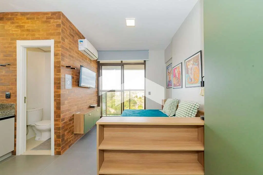 Furnished studio, 21 m², with a home office — photo 3