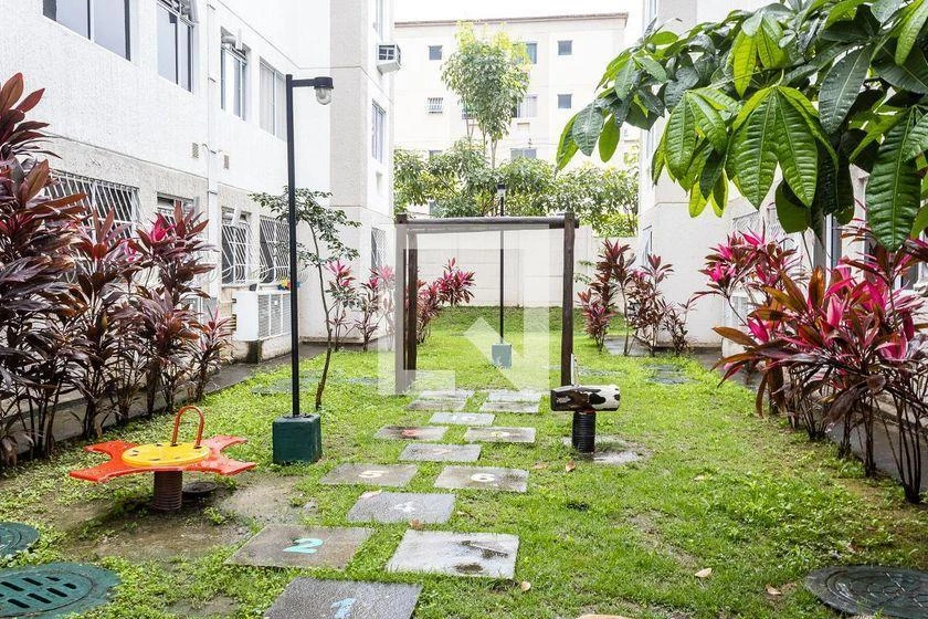 2-bedroom apartment in a building with a gym — photo 48