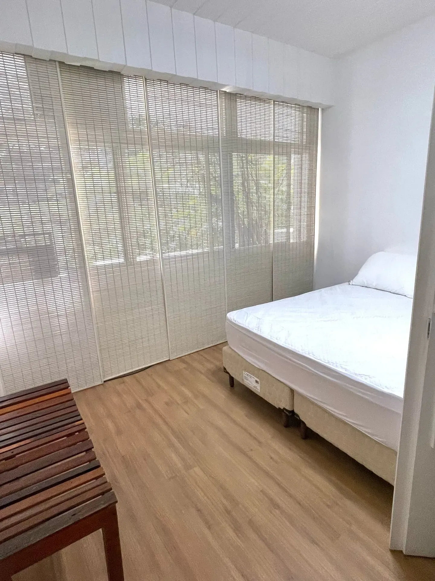 Apartment with 5 bedrooms and 5 bathrooms and open kitchen — photo 19