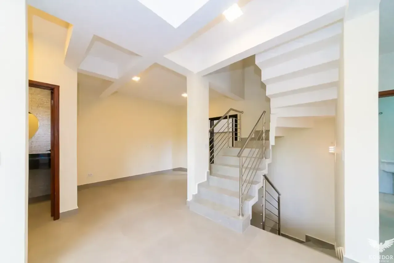 House with private BBQ, 230 m² and 2 parking spaces — photo 9