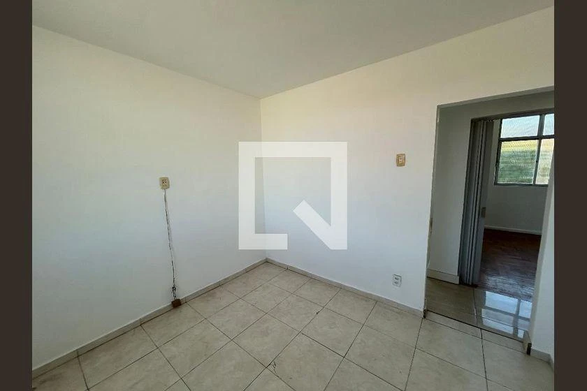 3-bedroom apartment, 1 with its own bathroom, 65 m² — photo 3