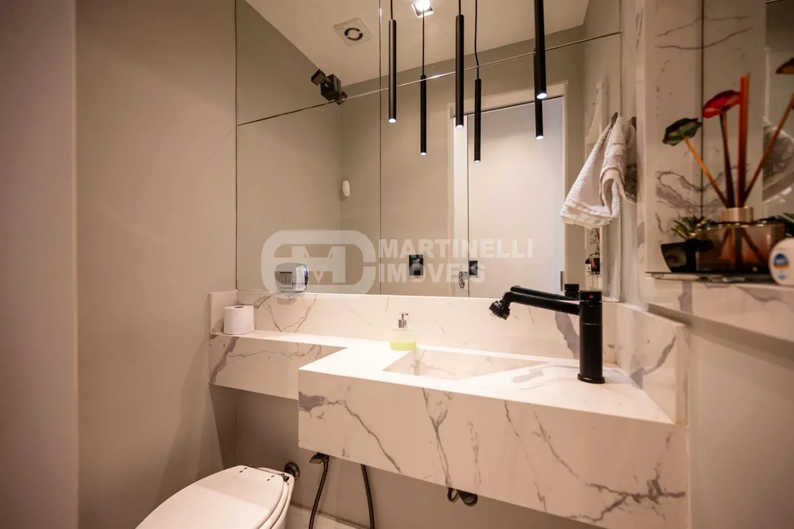 Furnished house with 6 bedrooms and 4 en-suites — photo 40