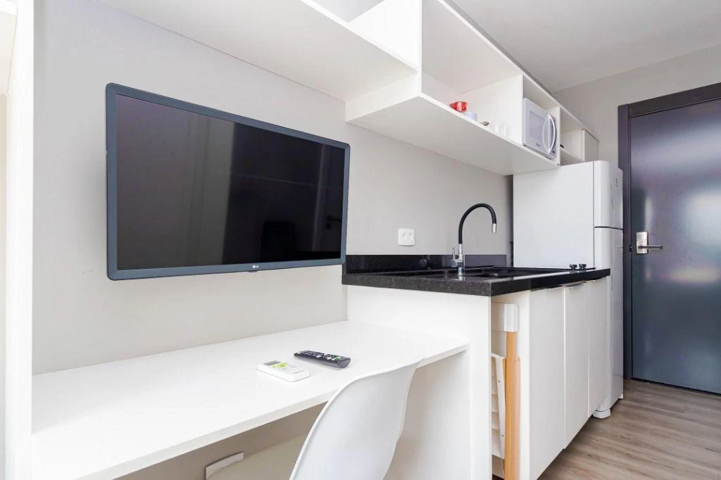 1 quarto e espaço de home office: apartamento de 17 m² — photo 7