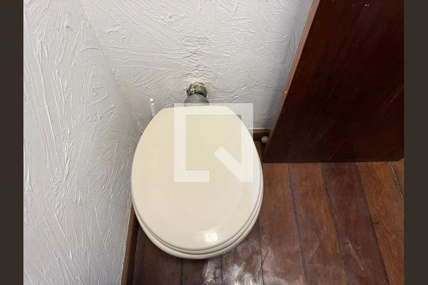 4-bedroom apartment with a balcony and 180 m² — photo 36