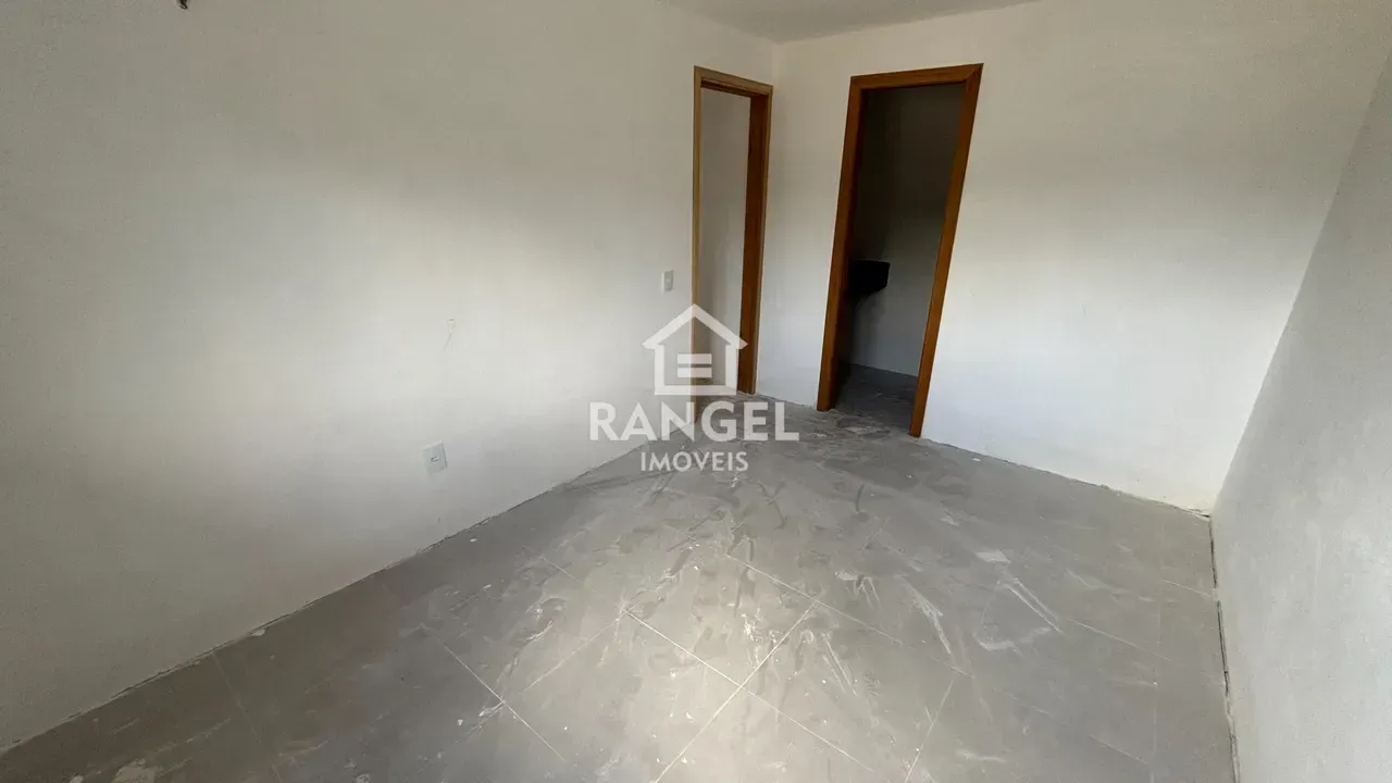 Apartamento sem mobília com 2 quartos e varanda — photo 15
