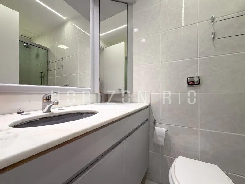 4-bedroom apartment with a home office in Rio de Janeiro — photo 20