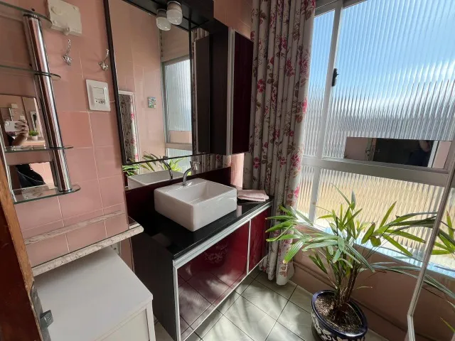 2-bedroom apartment with a washing machine in Florianópolis — photo 11