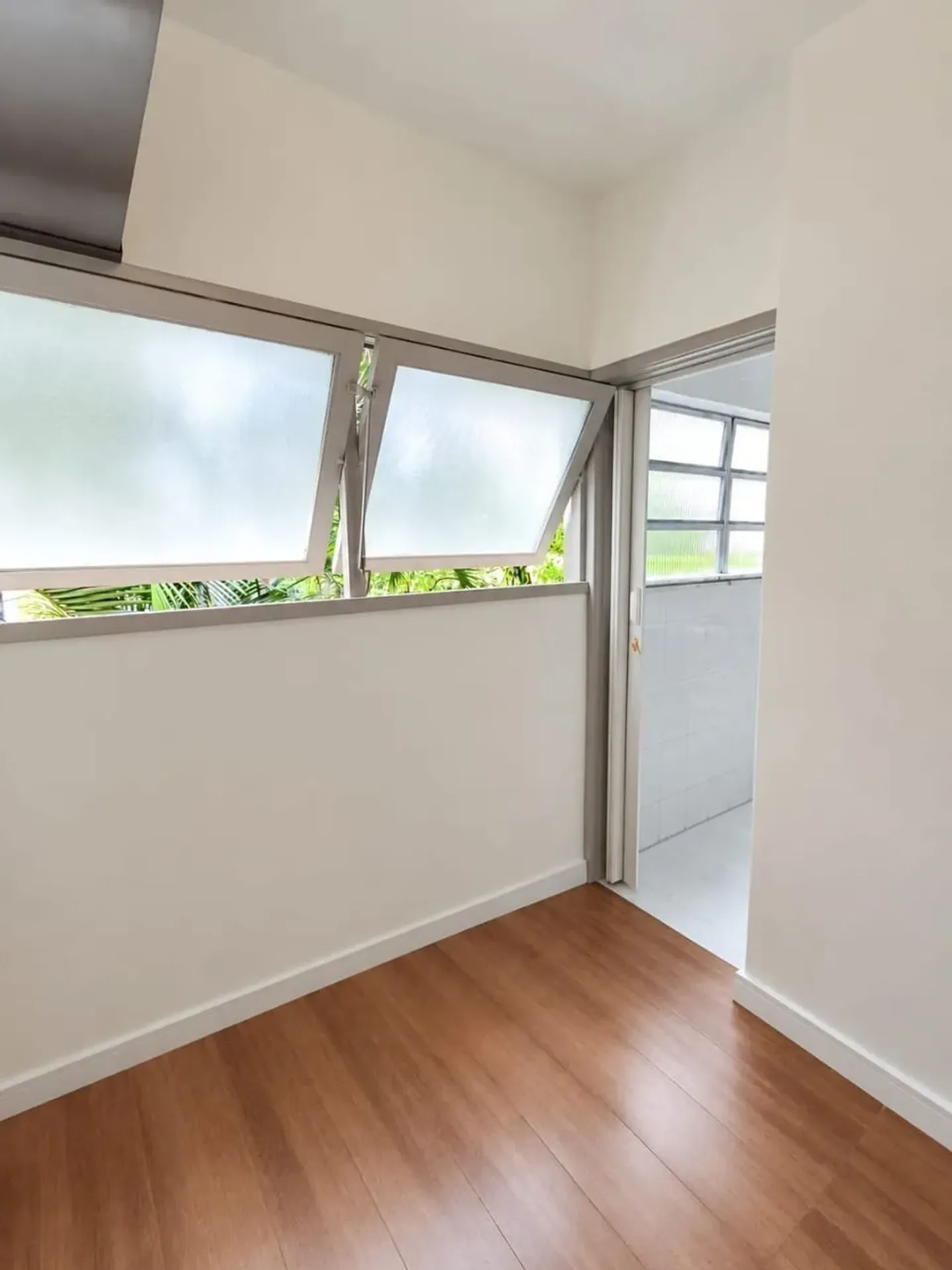 Apartamento com piso de madeira ou laminado, Copacabana — photo 27