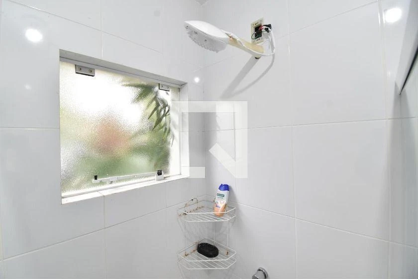 Квартира без мебели с 3 спальнями и кухней открытого плана, 96 м² — photo 14