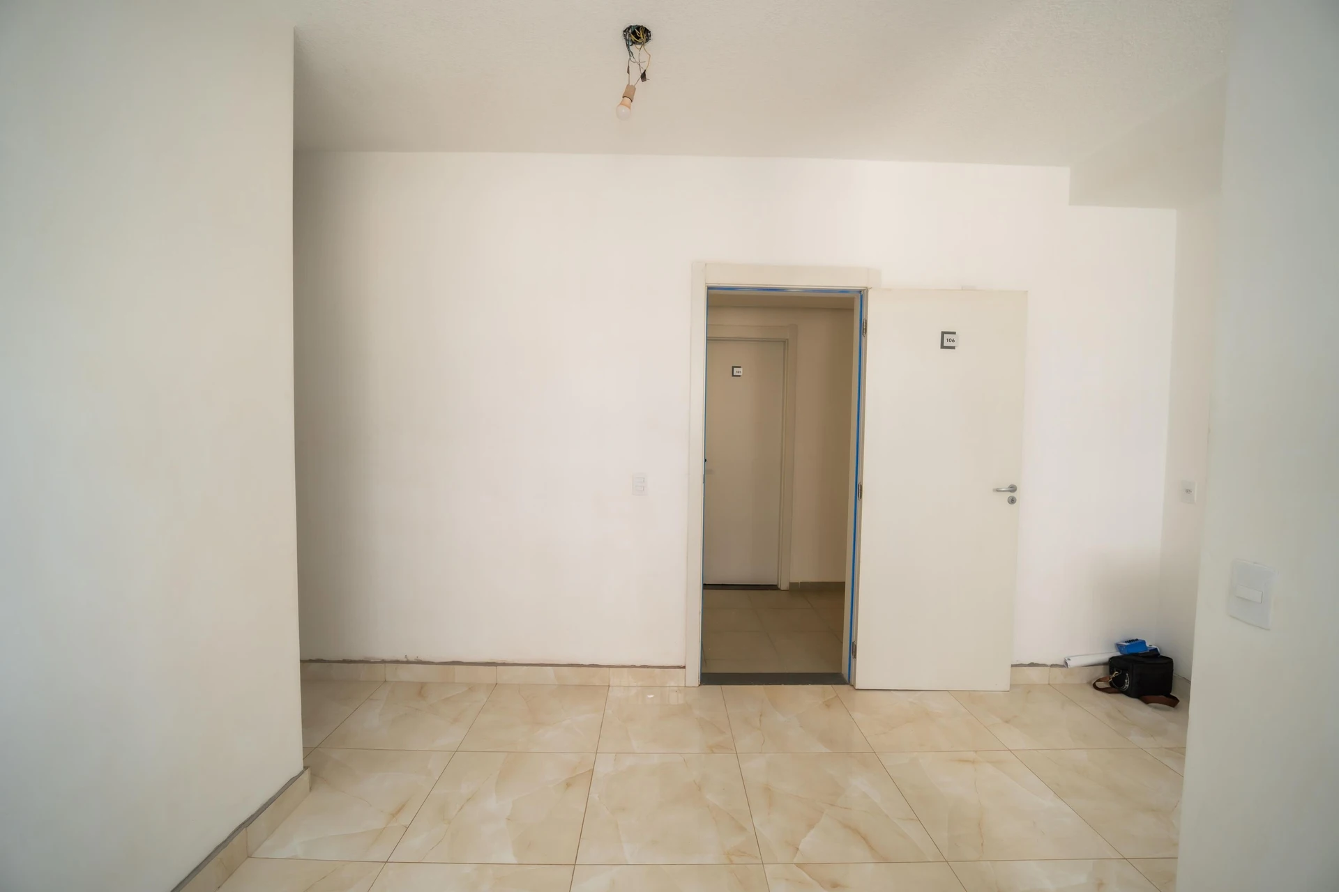 Rental apartment with 2 bedrooms and 1 bathroom — photo 34