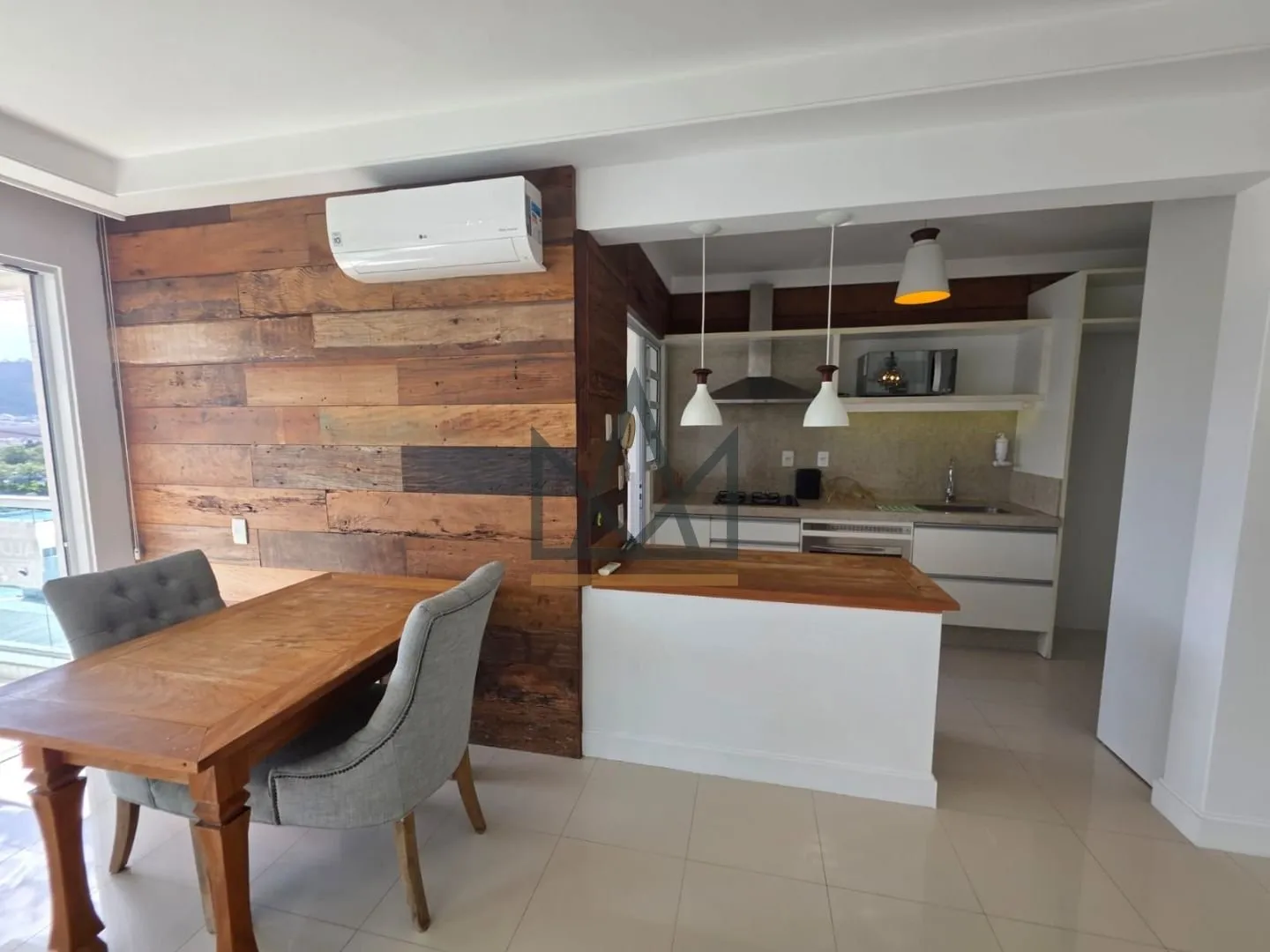 Квартира с 2 спальнями, suite и балконом, 77 м² — photo 9