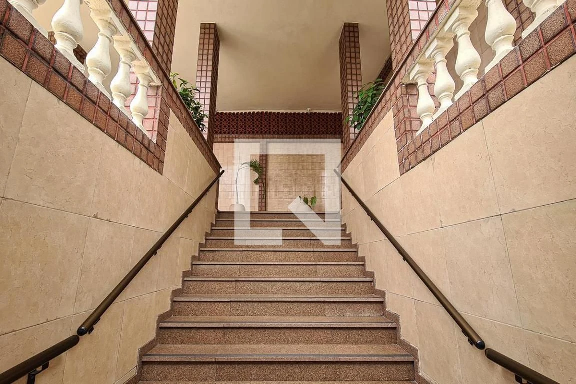 Apartamento amueblado con 2 dormitorios y 2 baños — photo 44