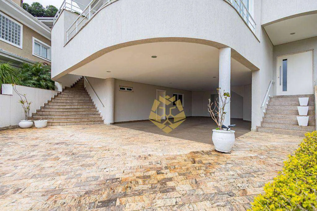 598 m² house with 4 en-suite rooms and balcony grill — photo 5