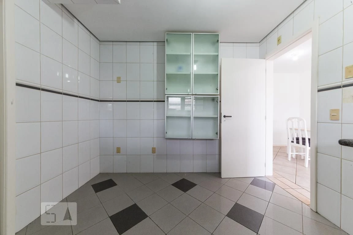 Apartamento de 79 m² e 2 quartos, Agronômica — photo 11