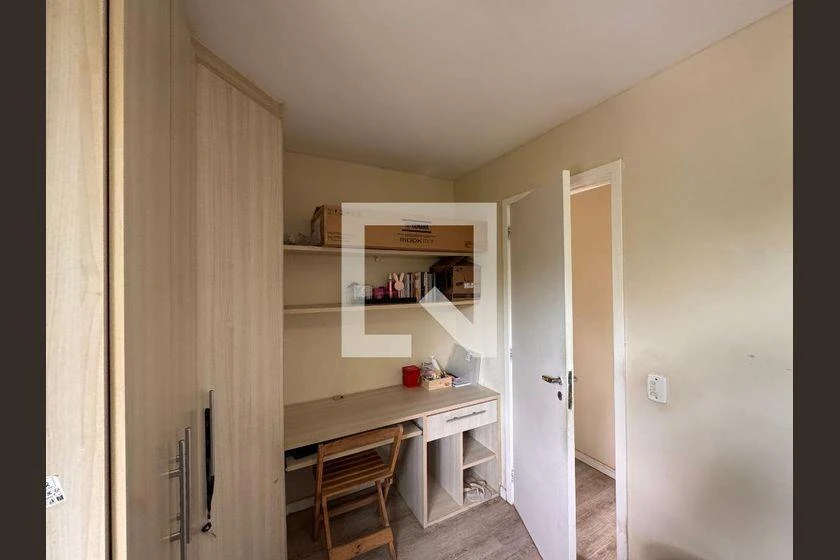 3-bedroom apartment with a glass-enclosed balcony — photo 24