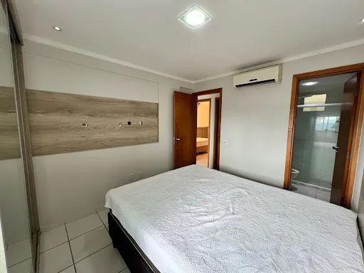 100 m² apartment with 3 bedrooms and an en-suite — photo 14