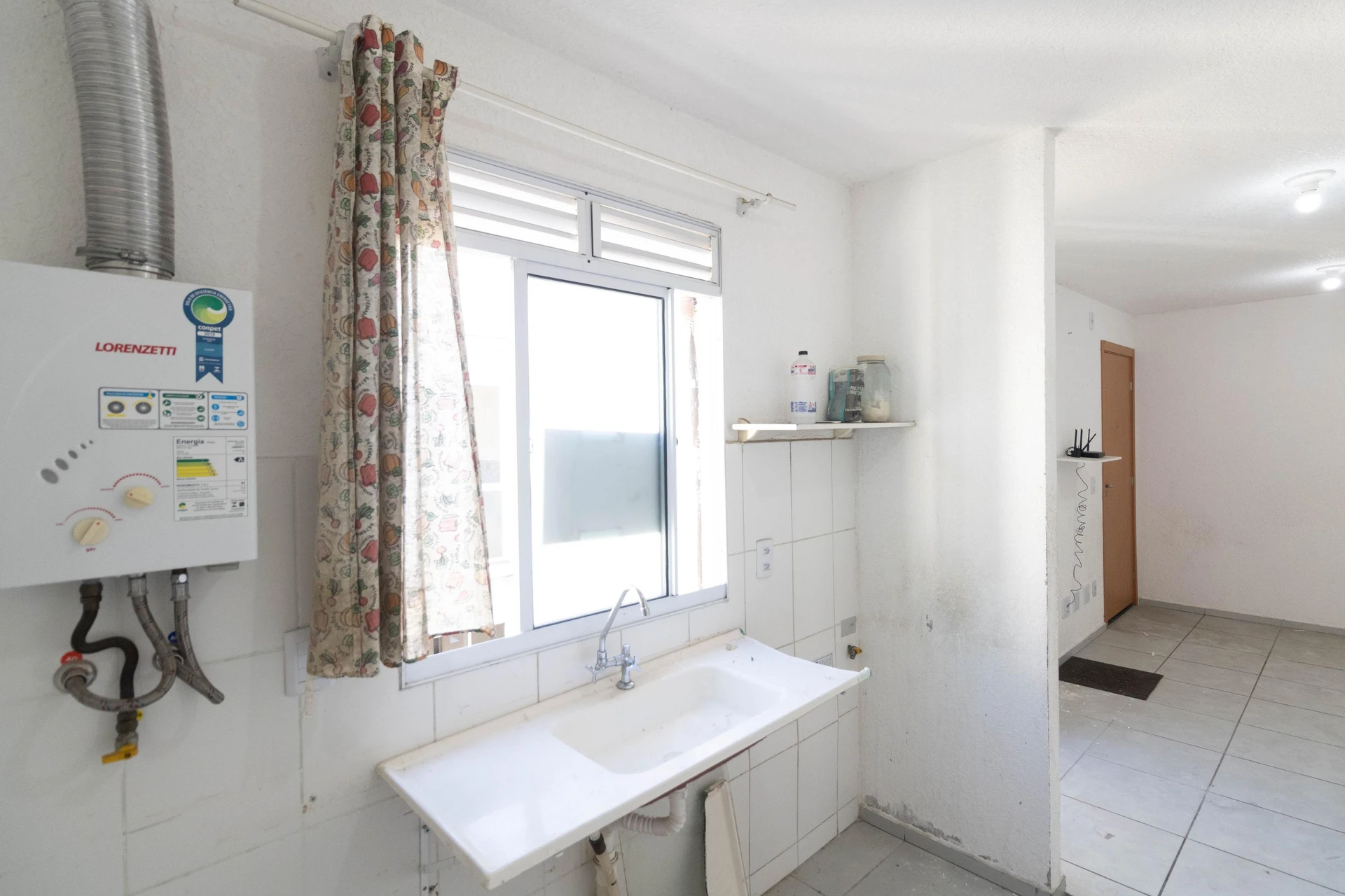 Apartment with 2 bedrooms, compact kitchen and 1 parking — photo 25