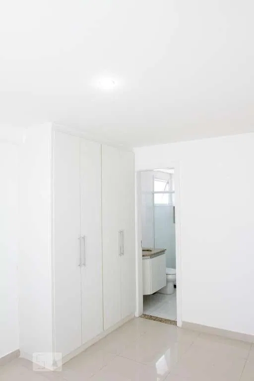 3-bedroom apartment, 1 with its own bathroom, 188 m² — photo 4