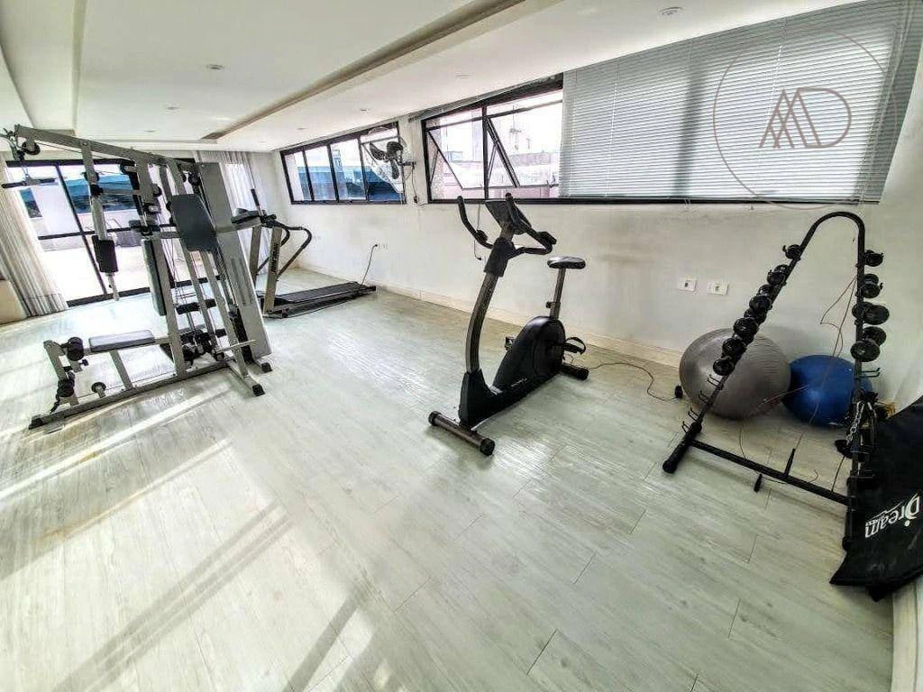 2-bedroom apartment with a private BBQ — photo 30