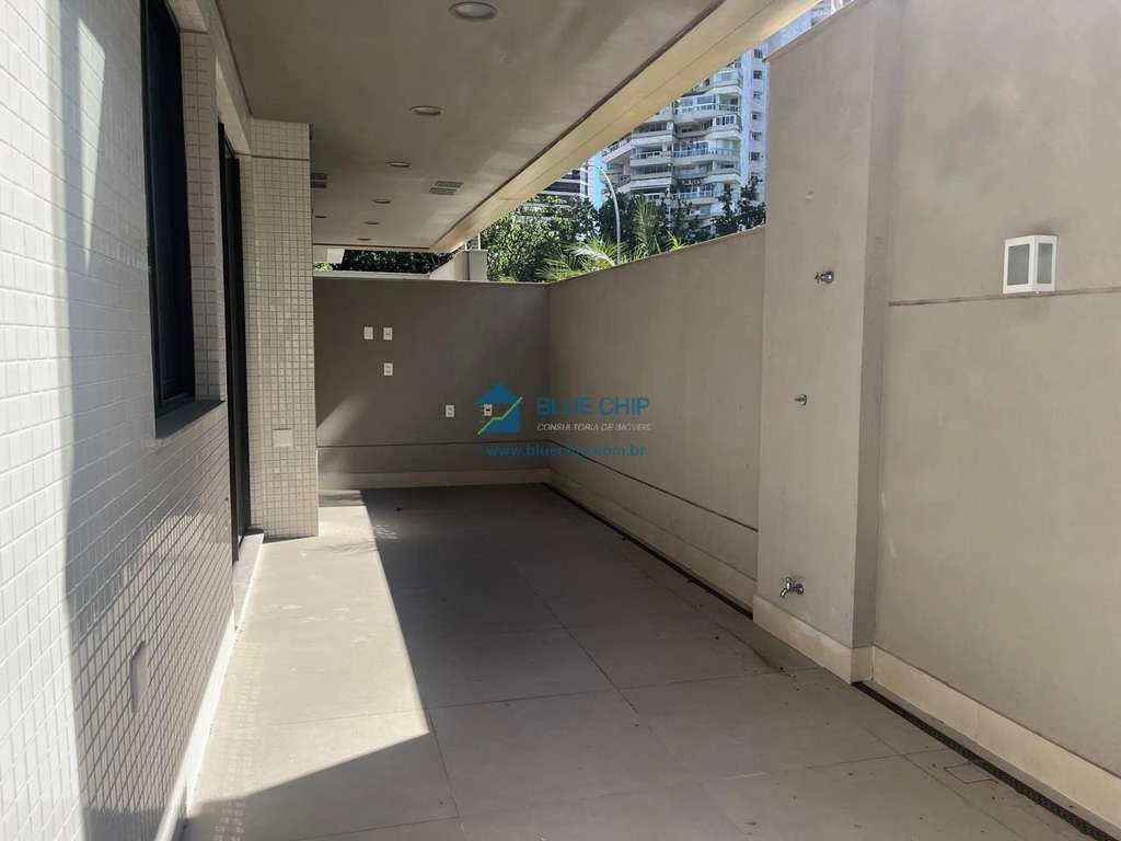 Apartamento sem mobília de 95 m² com varanda — photo 22