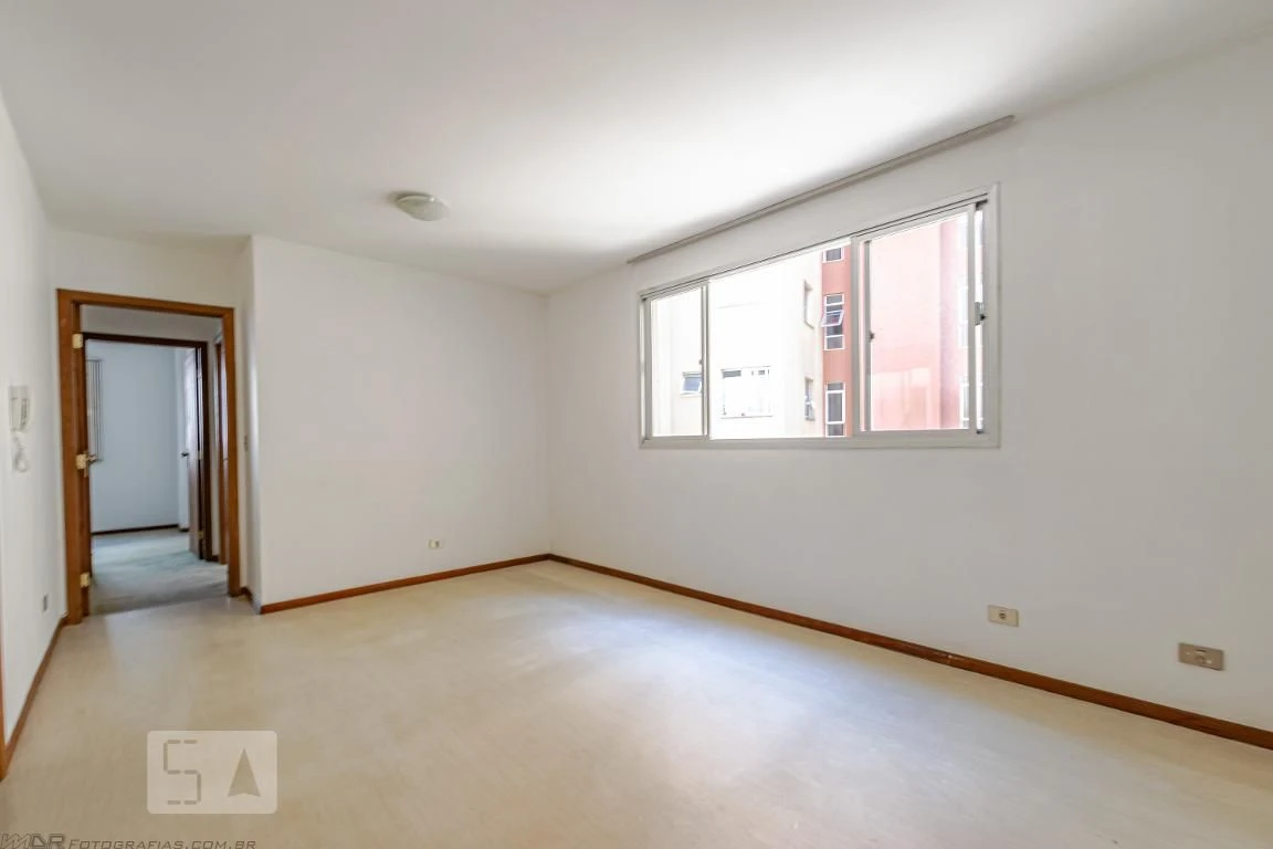 Квартира: 2 спальни, 1 со своей ванной, 76 м², Куритиба — photo 8