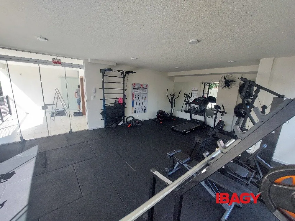 Apartamento amueblado con 2 dormitorios y 72 m² — photo 27