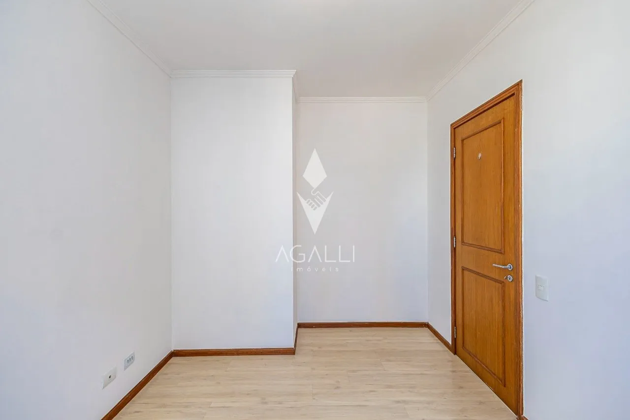 Apartment, 112 m², with a glass-enclosed balcony — photo 20