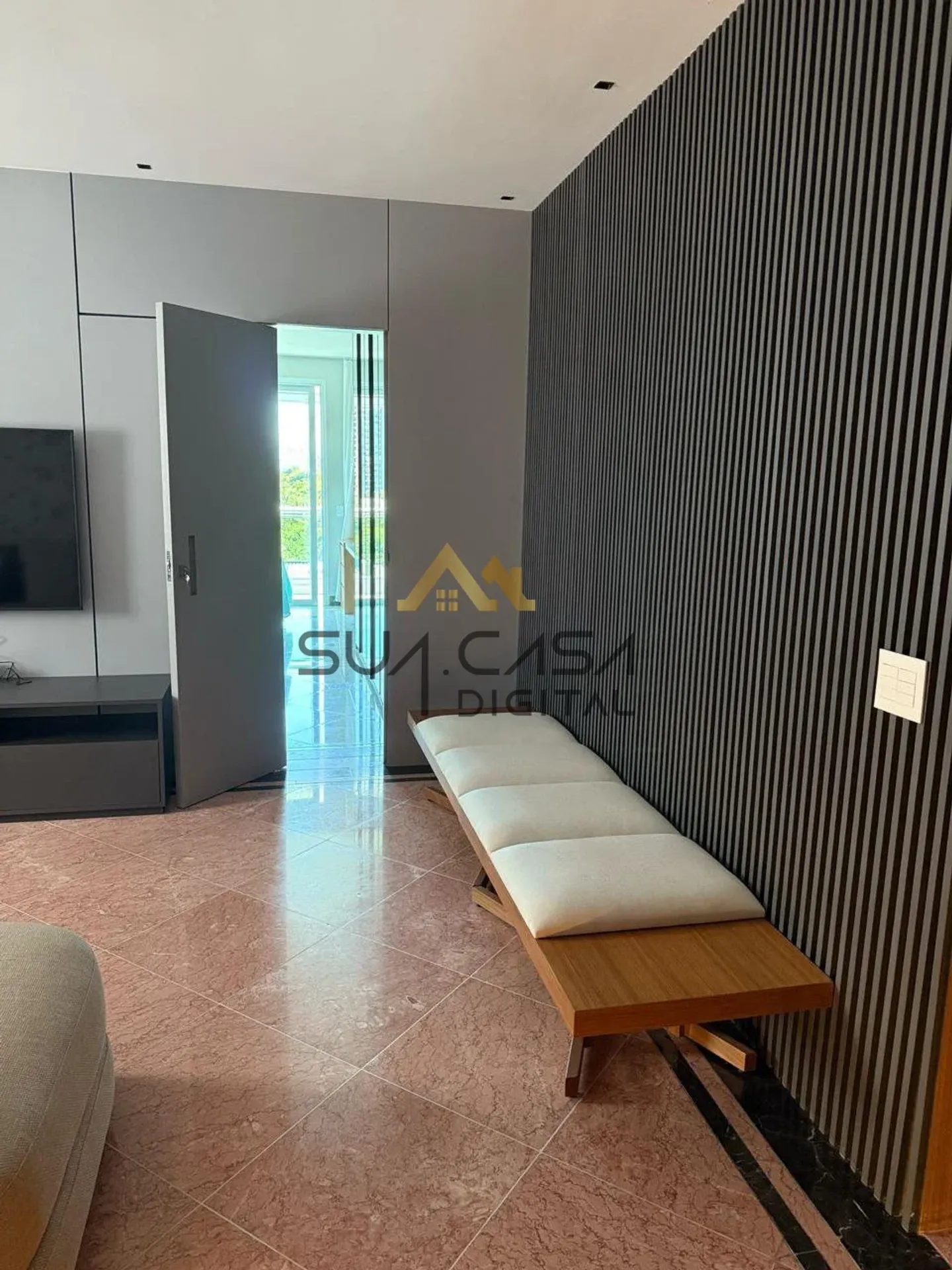 4-bedroom apartment with a water view — photo 25