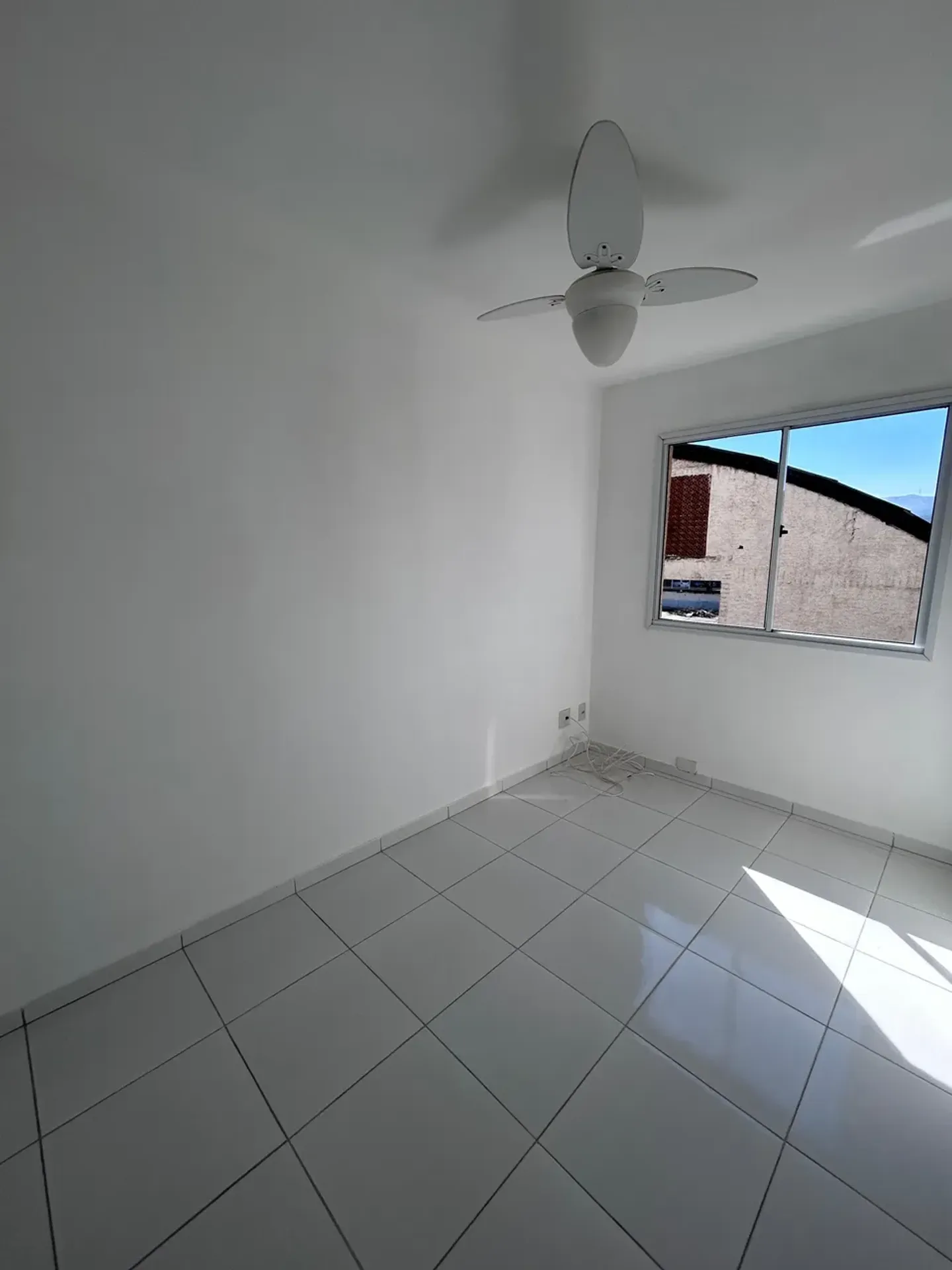 Apartamento de 3 quartos com cozinha americana e varanda — photo 20