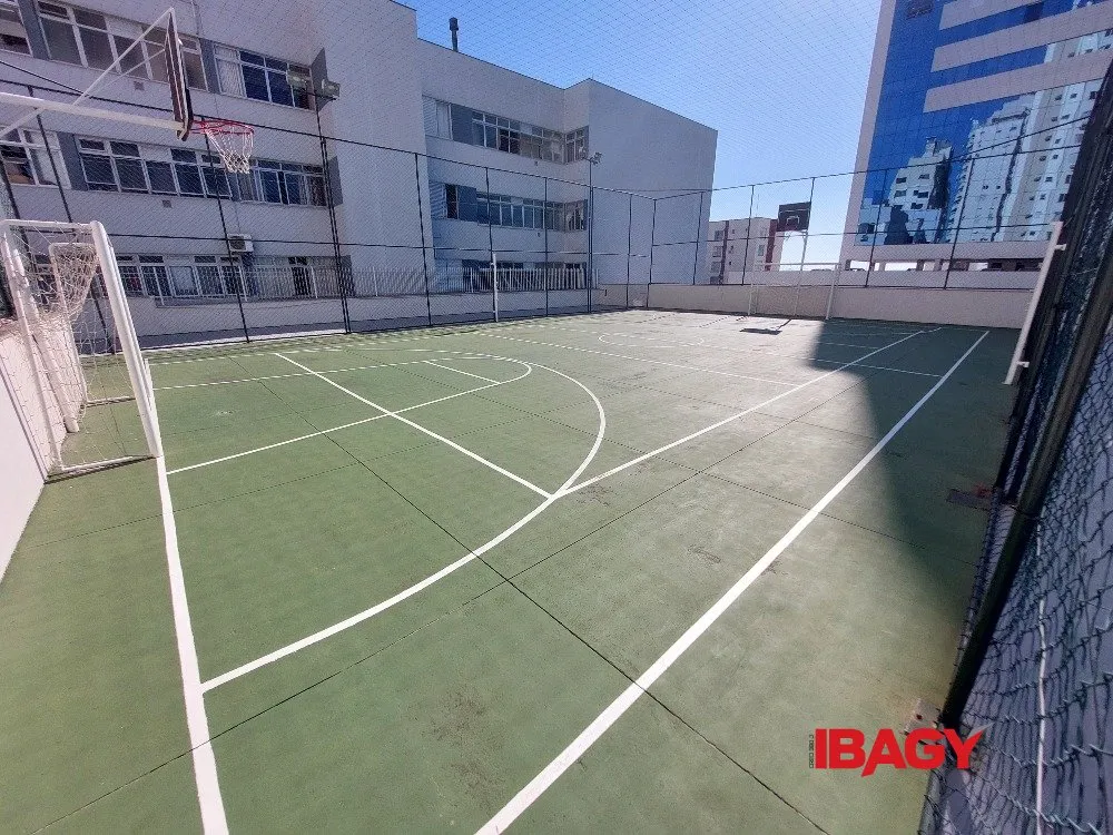 Квартира с 3 спальнями и собственной ванной 108 м² — photo 13