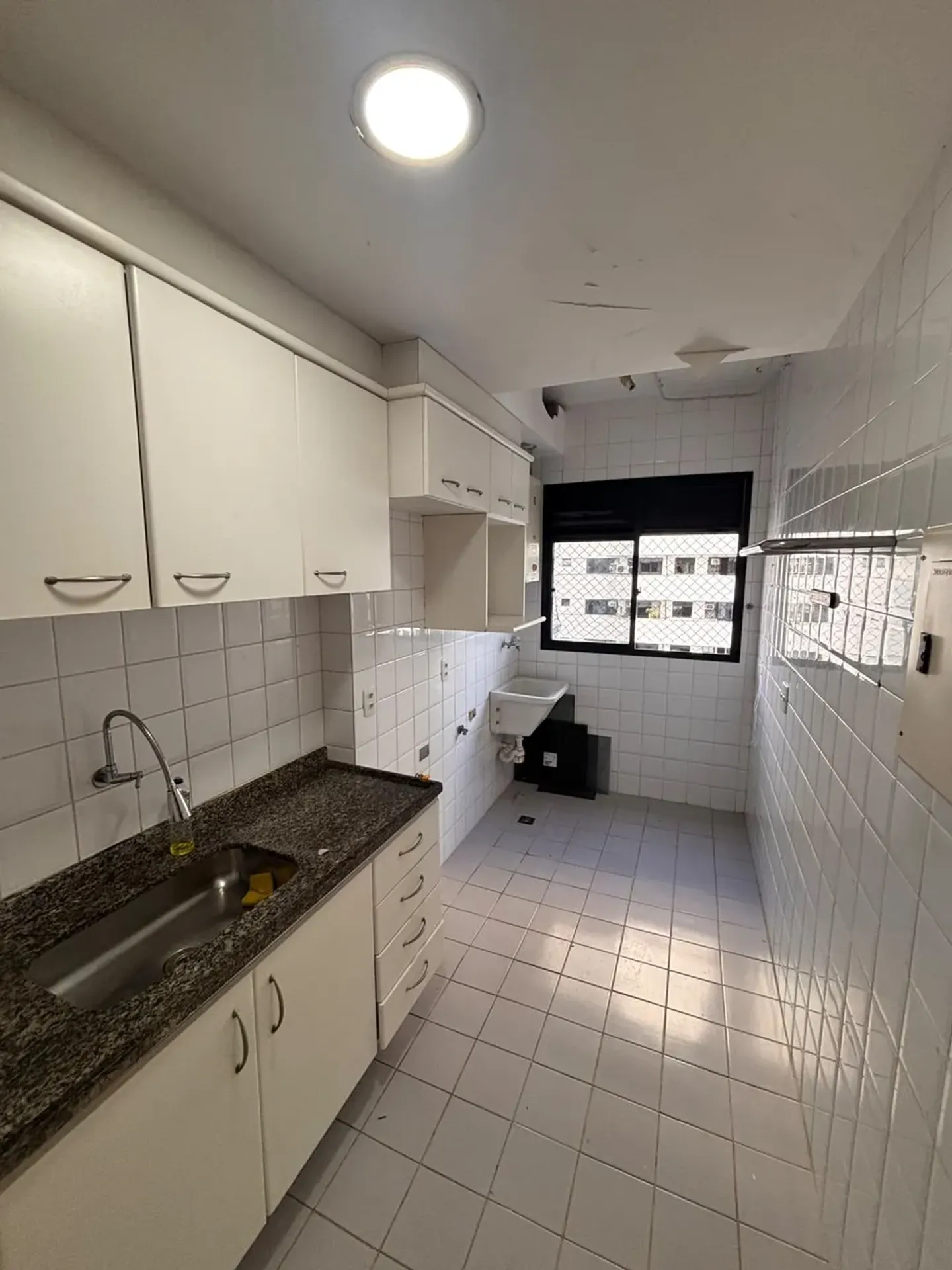 Apartment, 72 m², with a water view — photo 3