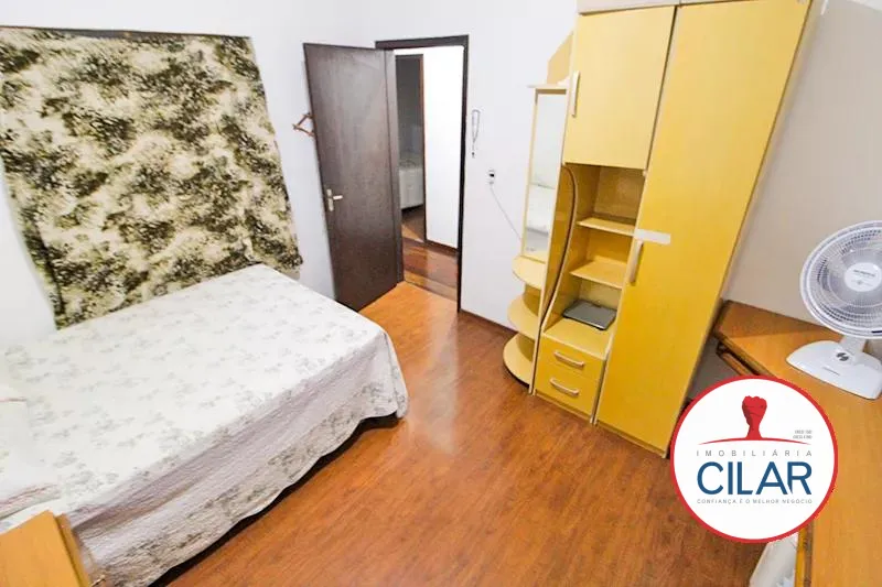 Unfurnished house with 4 bedrooms and 5 bathrooms — photo 12
