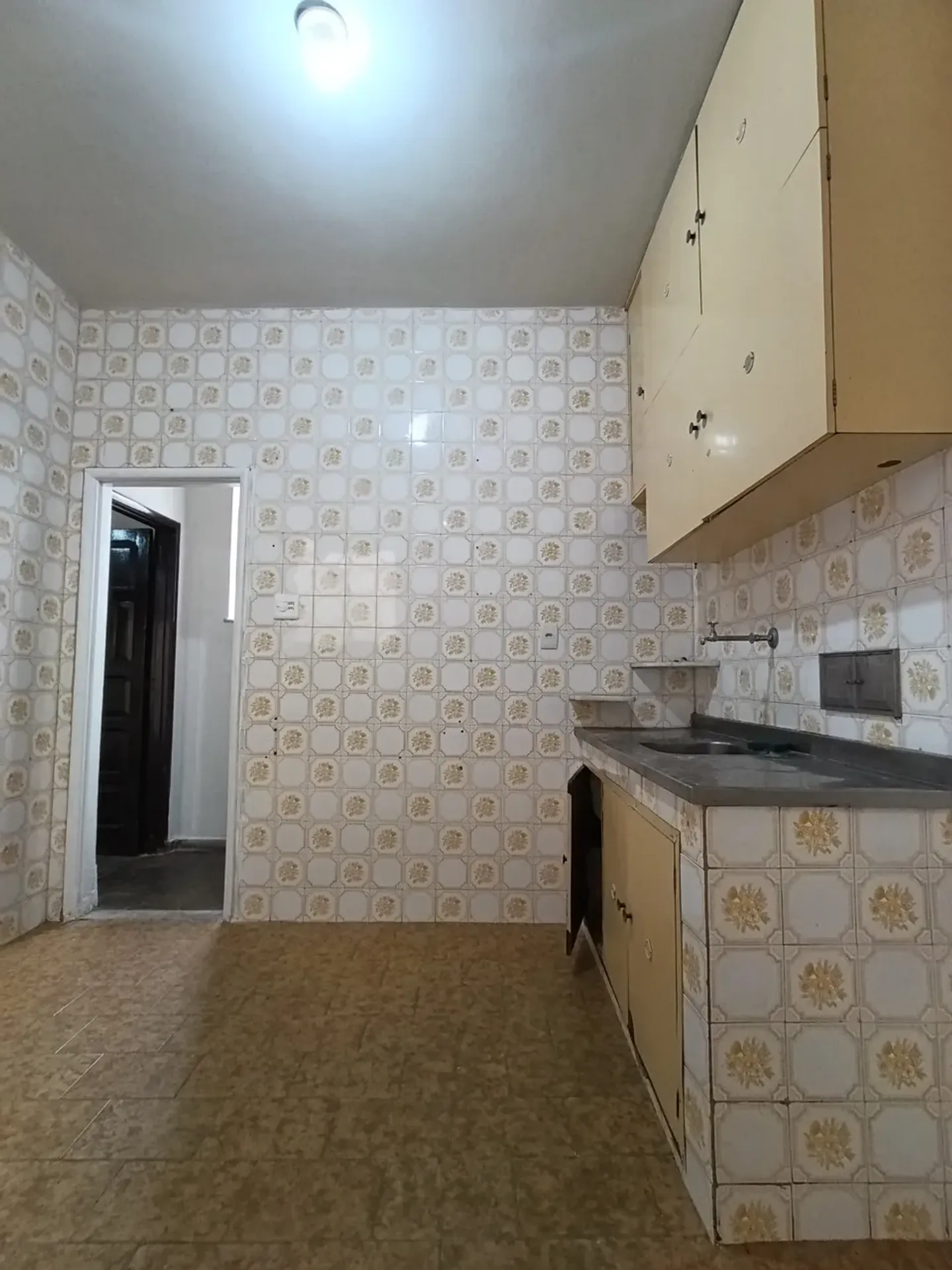 3-bedroom apartment, 1 with its own bathroom, 81 m² — photo 21