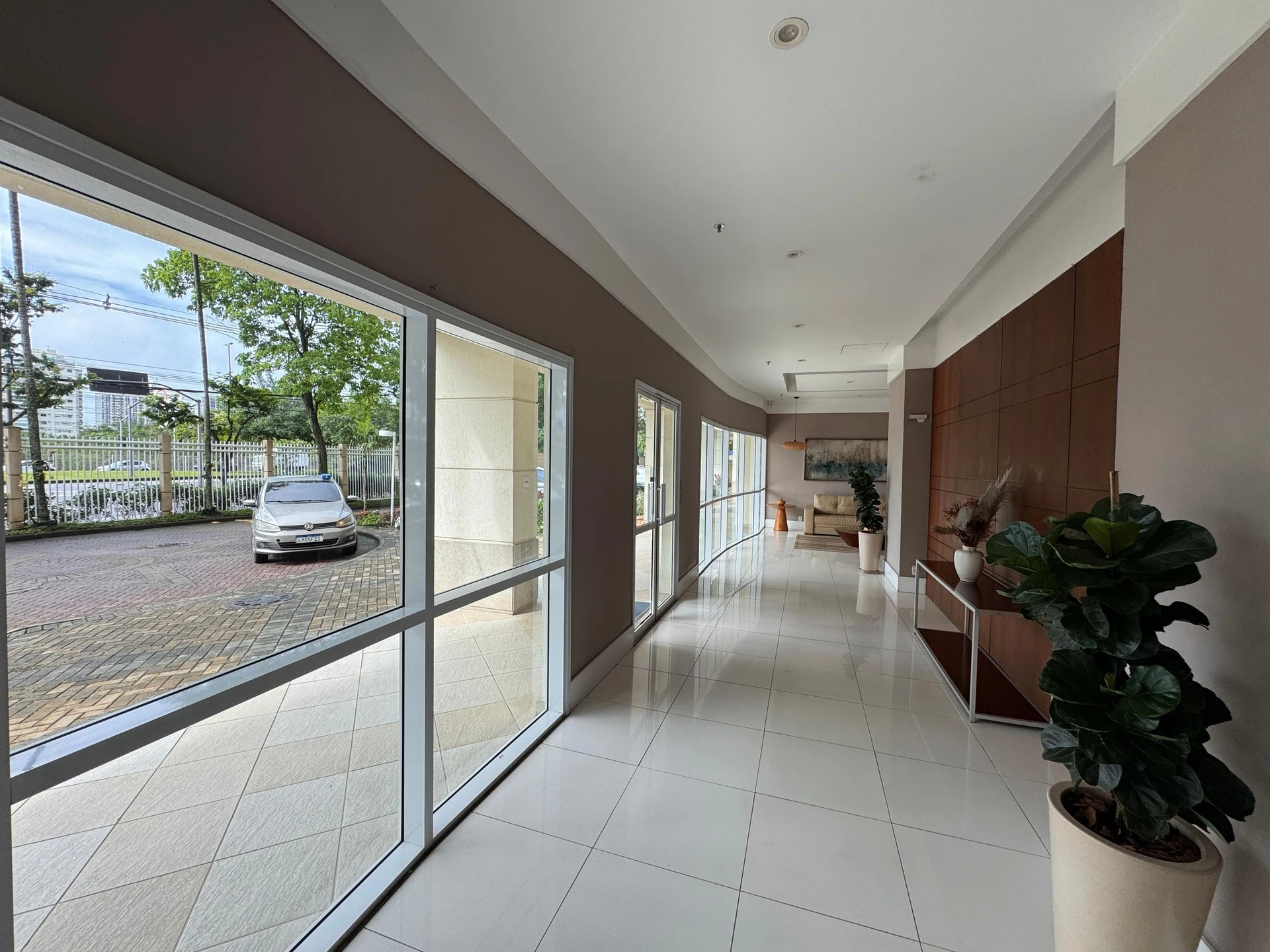 2-bedroom apartment with floor-to-ceiling windows — photo 57