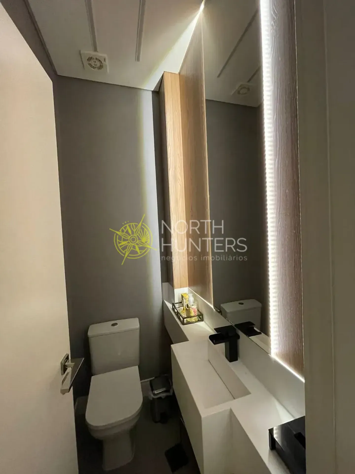 Apartamento de 2 suites con balcón, 2 plazas y 110 m² — photo 16