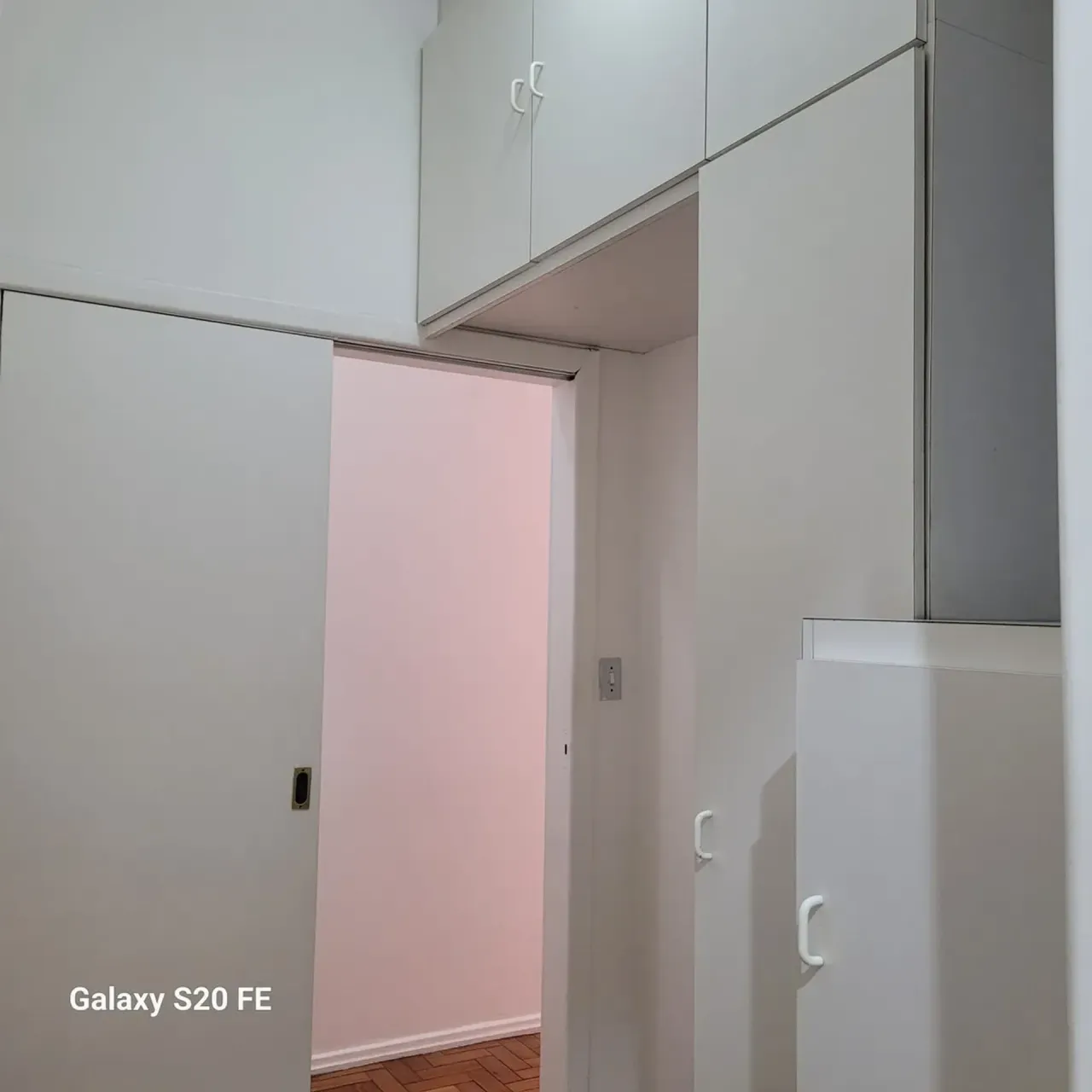 1-bedroom apartment with 2 bathrooms and no parking — photo 9