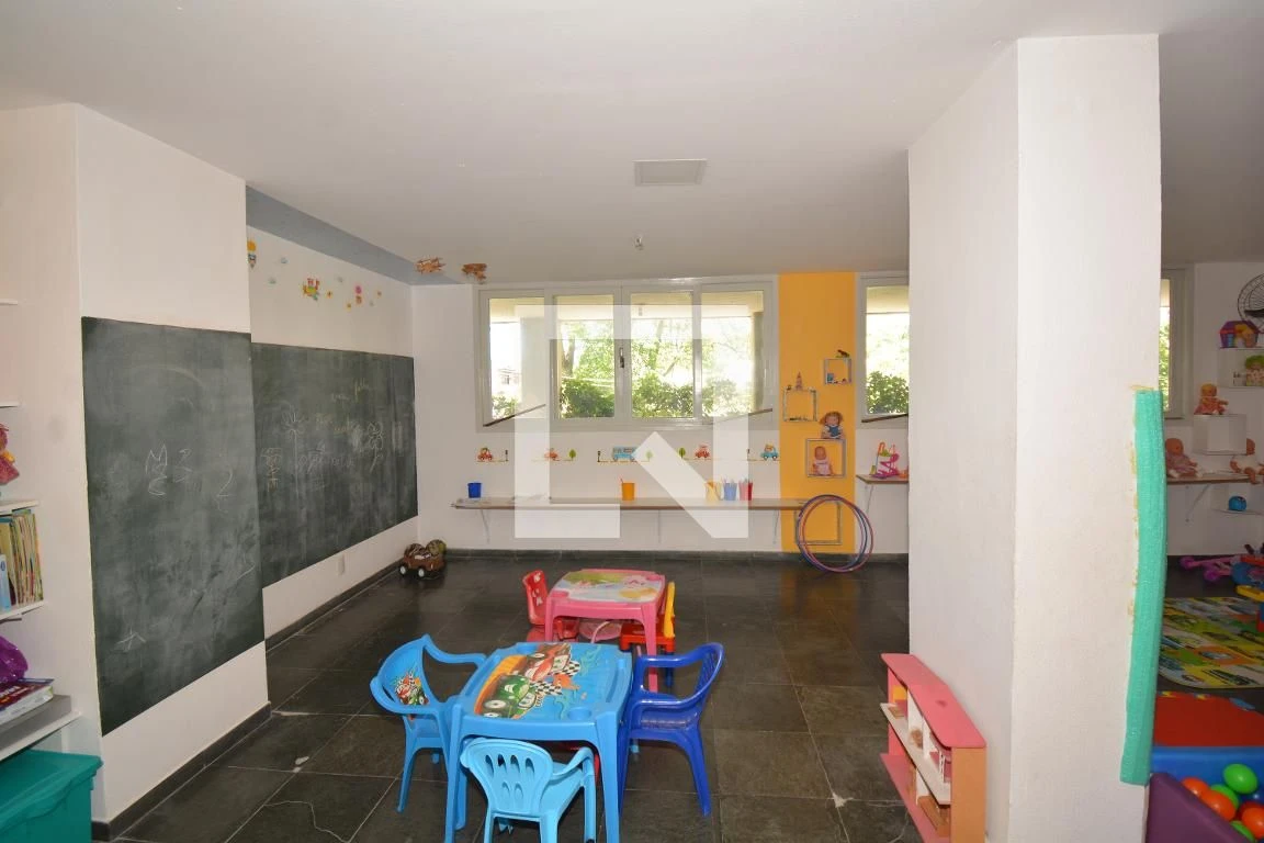 2-bedroom apartment with a washing machine in Rio de Janeiro — photo 74